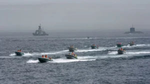 مع تصاعد أزمة مضيق هرمز.. دول أوروبية تفاوض إيران لتمرير سفنها بأمان